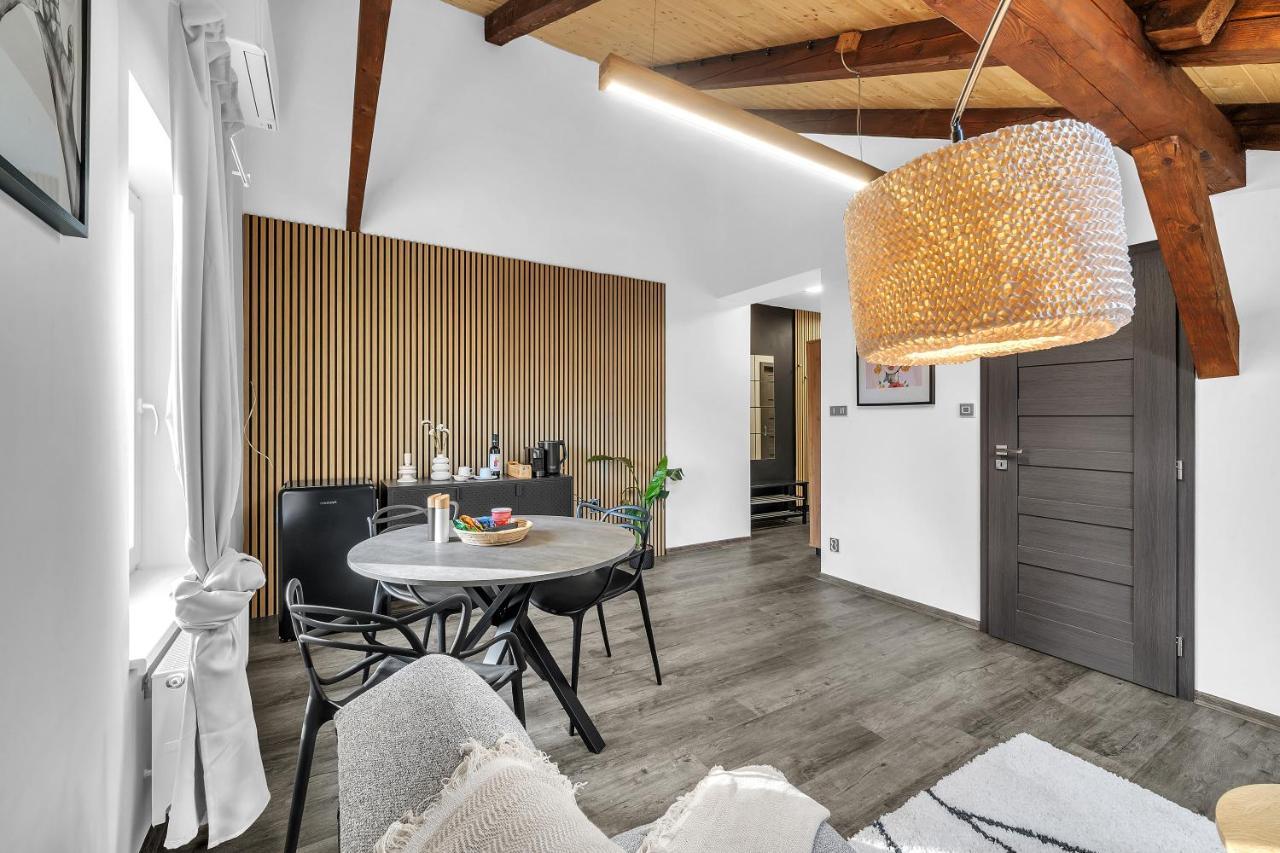 Hotel U Krale Jiriho Stráž pod Ralskem Εξωτερικό φωτογραφία